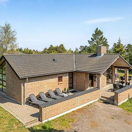 Ehlin - 150m From The Sea By Interhome *